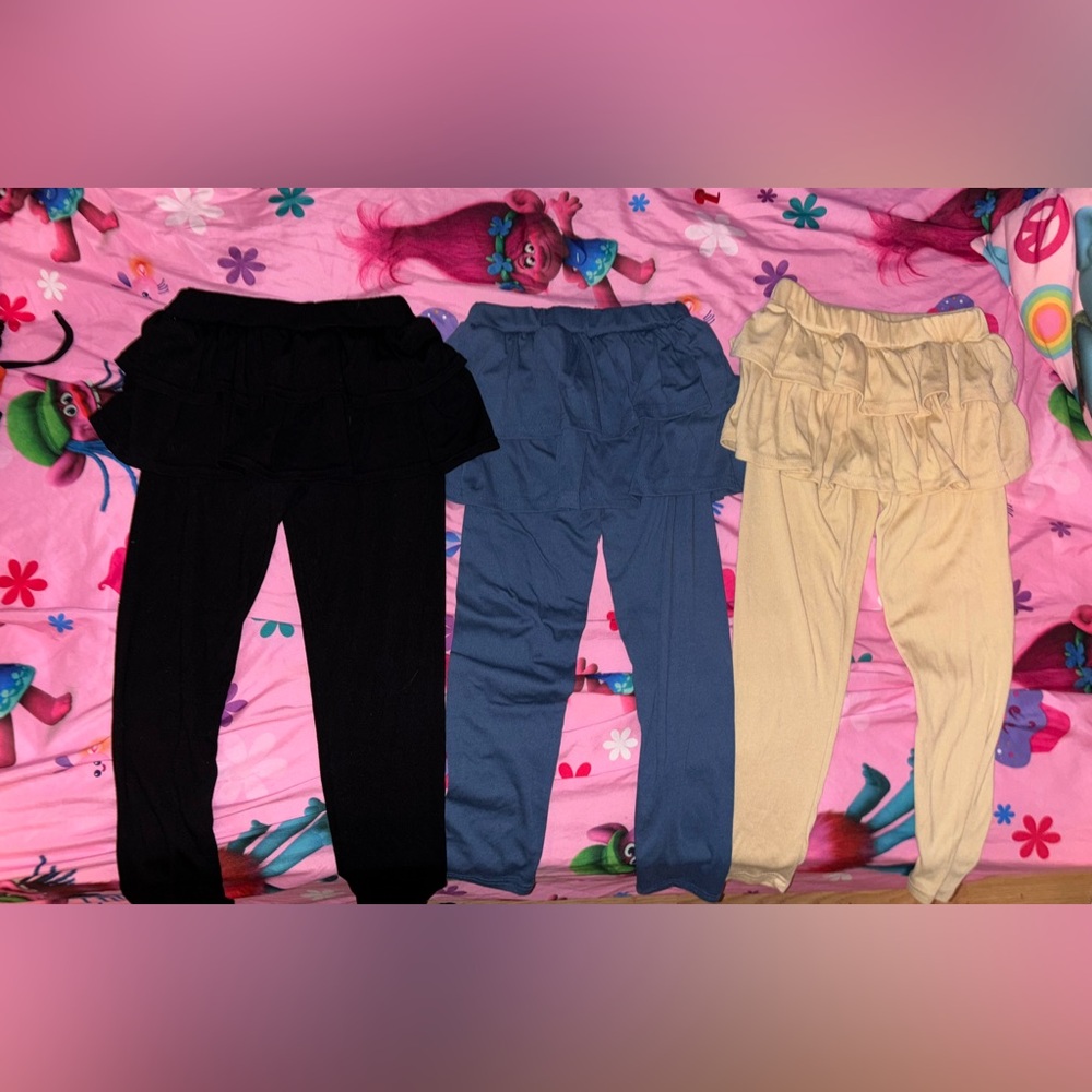 Stylish Kids Ruffle Leggings - Black, Blue, and Cream